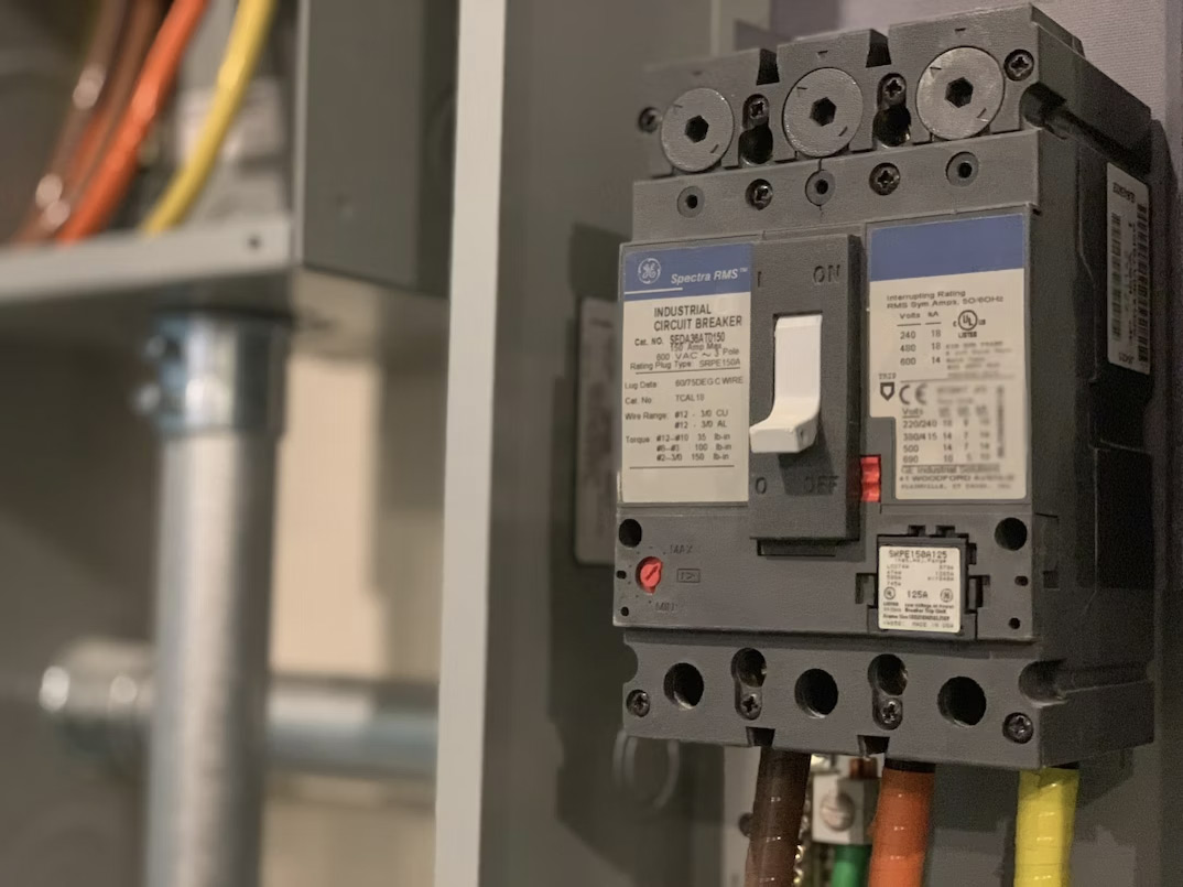 rutherford county circuit breaker installation